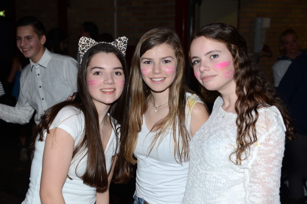 ../Images/Jeugddisco White Edition 508.jpg